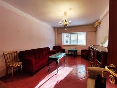 Doamna Ghica Parter inalt, bloc reabilitat la intrarea in parc Lukoil